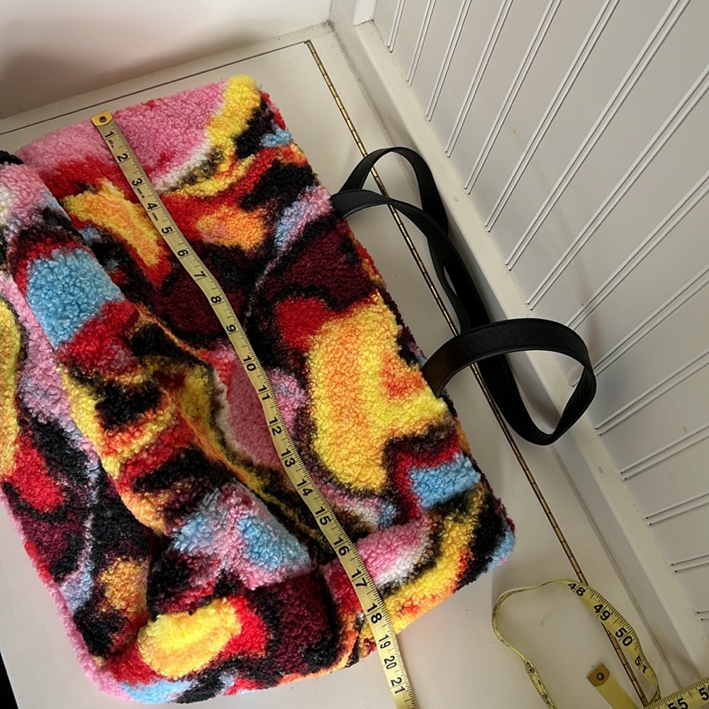 Desigual Faux sheepskin maxi shopper bag - Picture 10 of 12